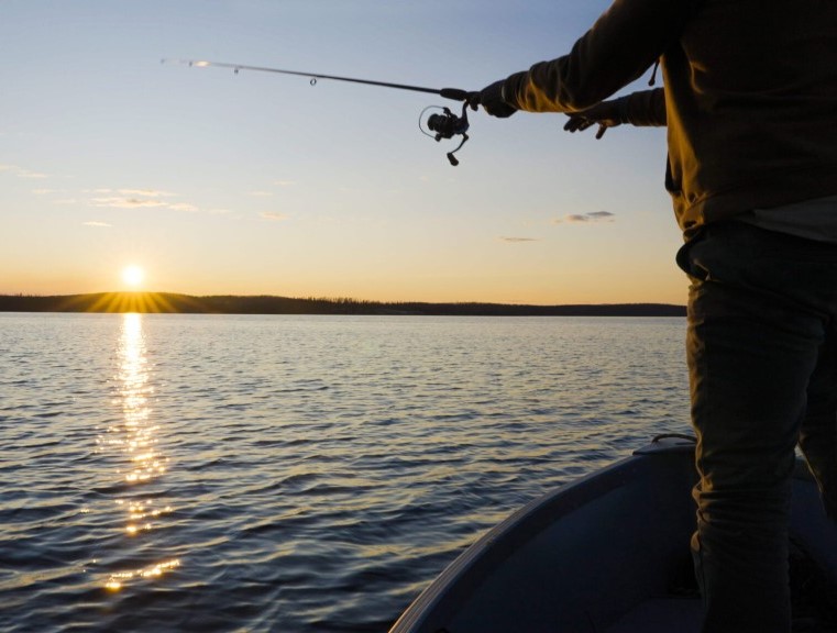 George-Lake-Outfiting-Northern-Pike-Trip